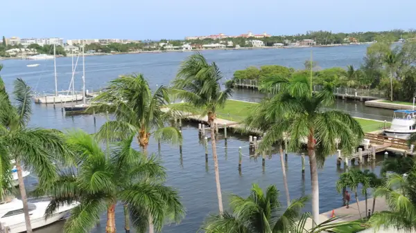 806 E Windward Way #604, Lantana, FL 33462