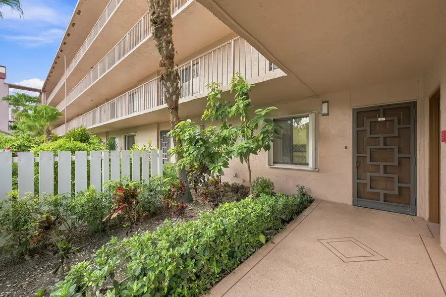 7321 Amberly Lane #110, Delray Beach, FL 33446 - #2