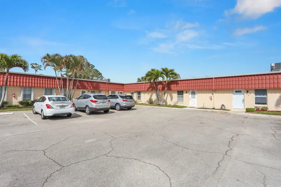 615 Laconia Circle, Greenacres, FL 33467 - #2