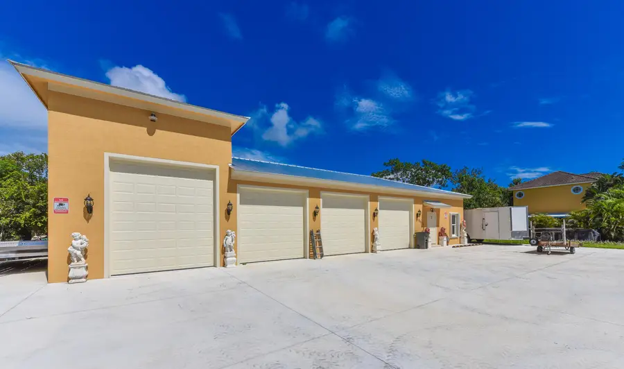 8073 S Indian River Drive, Fort Pierce, FL 34982 - #3