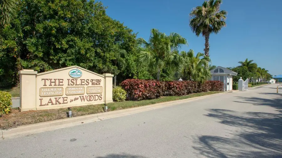 1828 Aynsley Way #1, Vero Beach, FL 32966 - #3