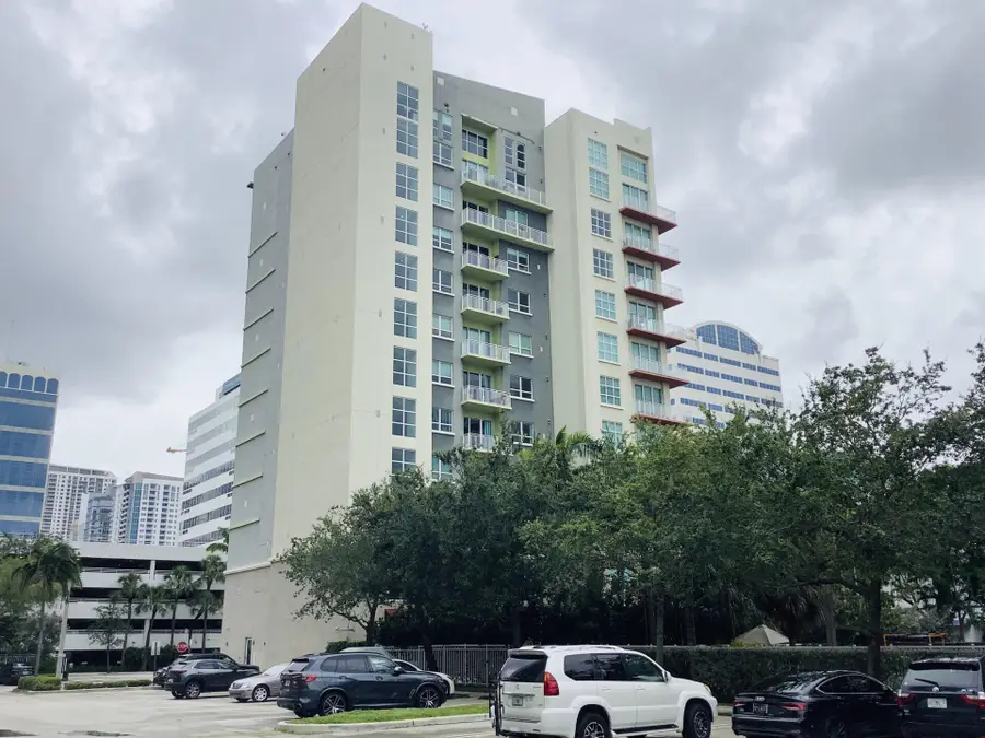313 NE 2nd Street #305, Fort Lauderdale, FL 33301 - #2