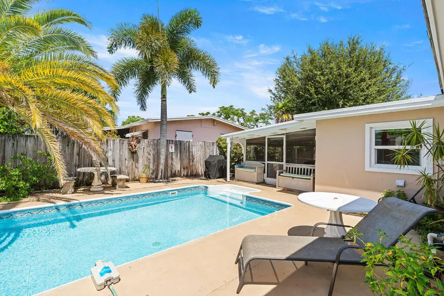 916 W Duval Street, Lantana, FL 33462 - #3