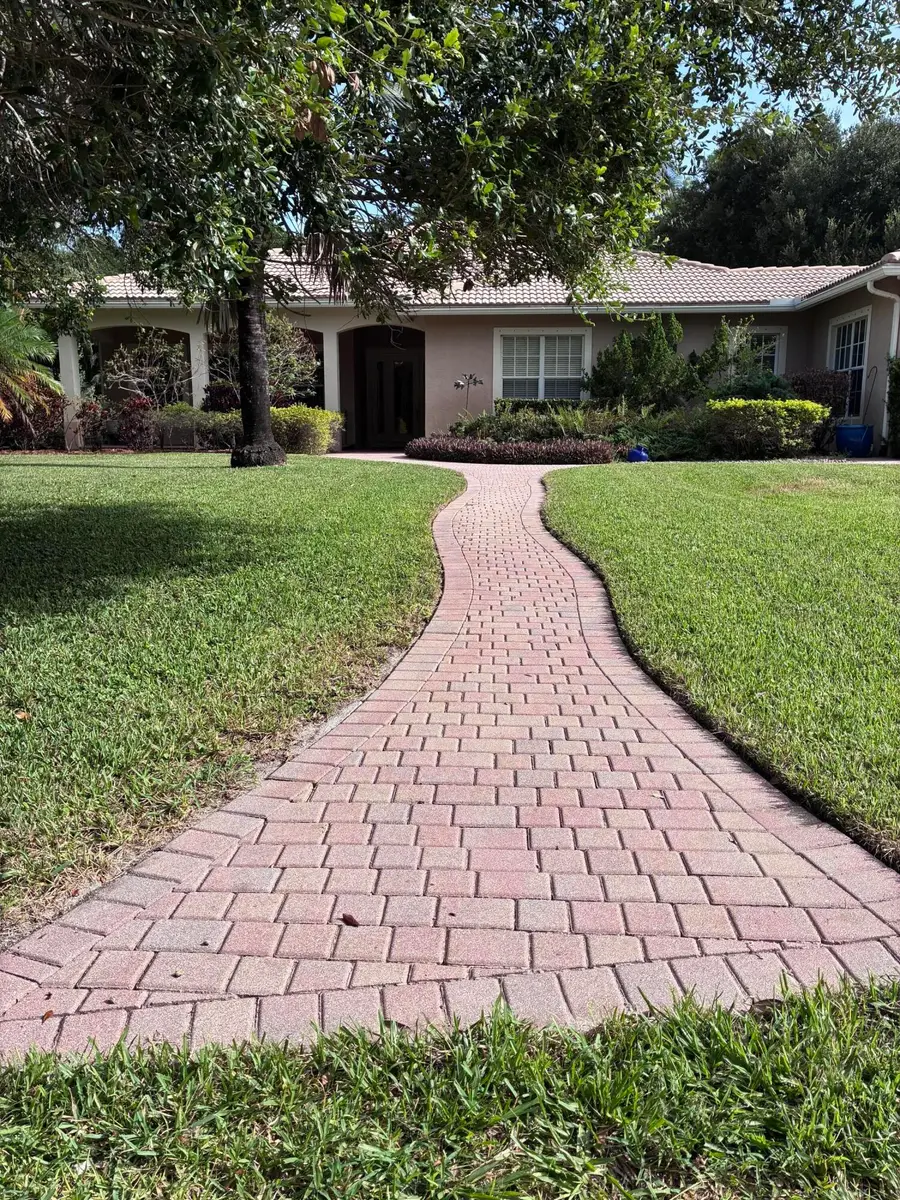 6937 Monmouth Road, West Palm Beach, FL 33413 - #2