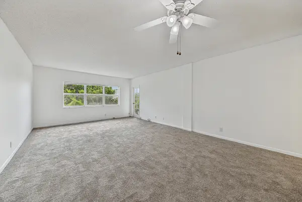 6731 Cypress Road #Unit 402, Plantation, FL 33317