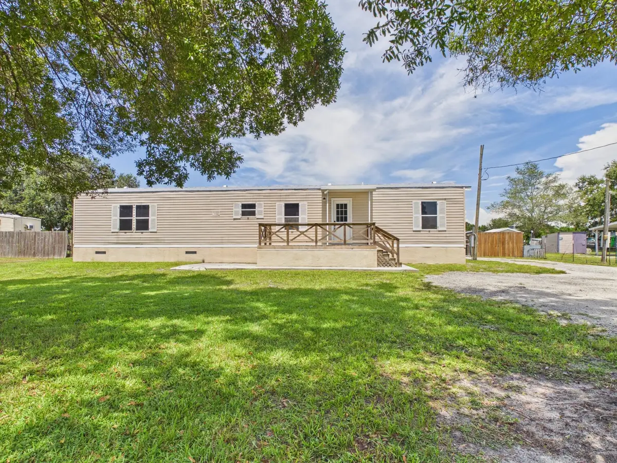 8615 SE 57th Drive, Okeechobee, FL 34974 - #1