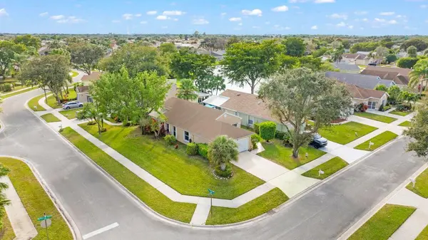 7961 Mansfield Hollow Road, Delray Beach, FL 33446
