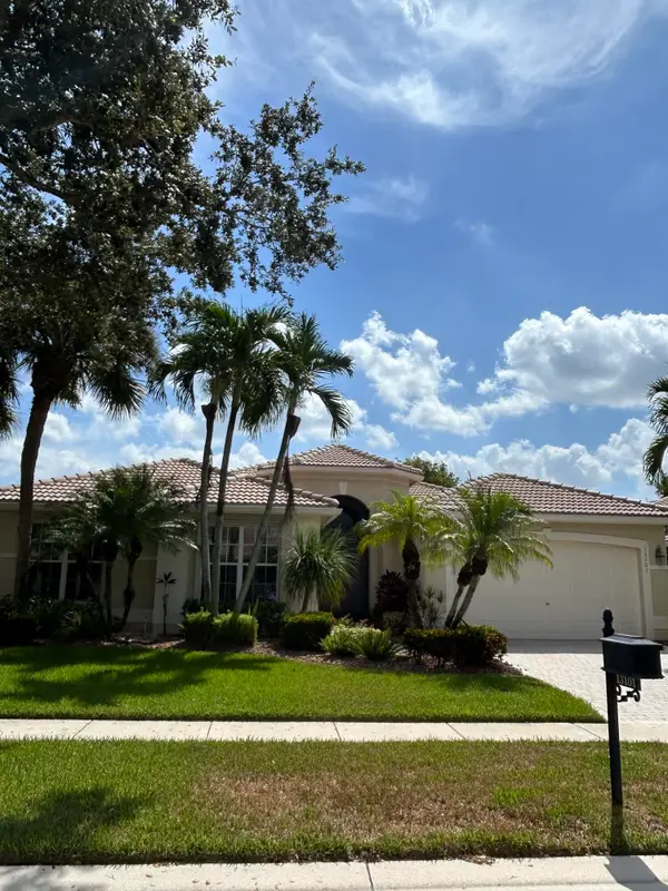 13101 Alhambra Lake Circle, Delray Beach, FL 33446