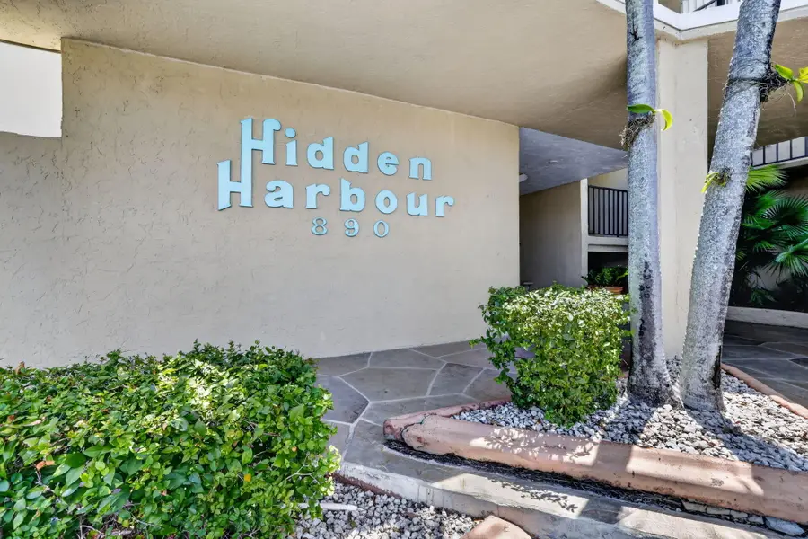 890 N Federal Highway #202, Lantana, FL 33462 - #2