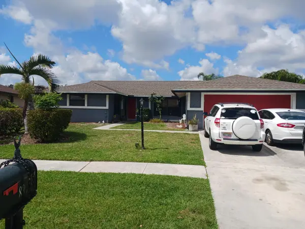 8353 Raymond Drive, Boynton Beach, FL 33472