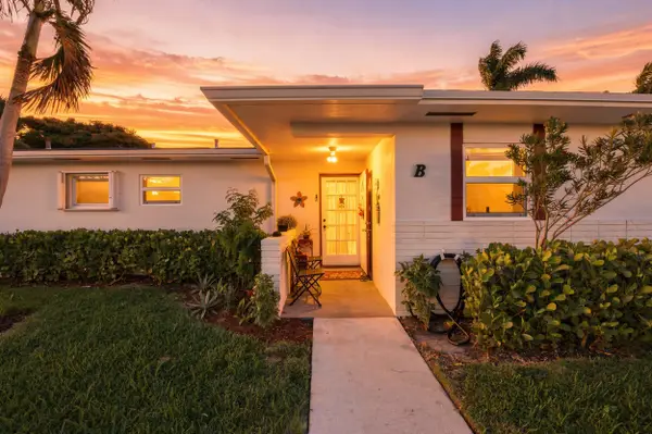 2761 Emory Drive W #B, West Palm Beach, FL 33415