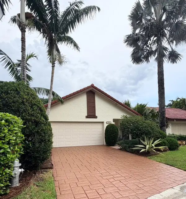 21676 Club Villa Terrace, Boca Raton, FL 33433