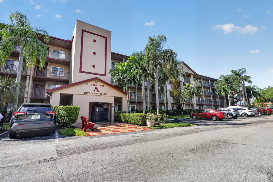 13700 SW 11th Street #203A, Pembroke Pines, FL 33027 - #2