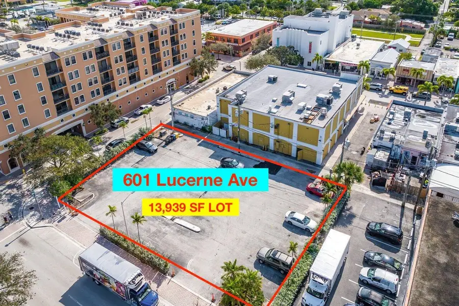 601 Lucerne Avenue, Lake Worth Beach, FL 33460 - #2