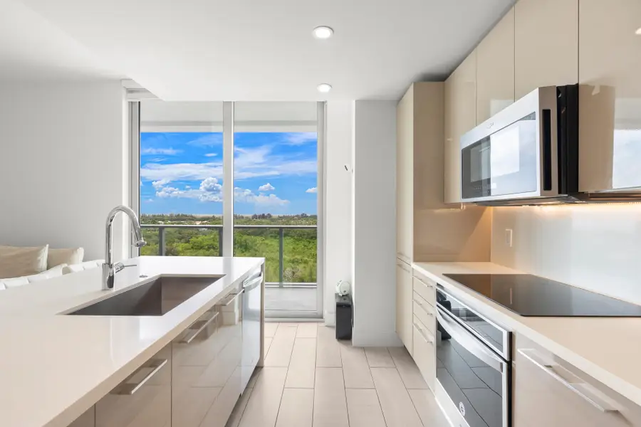 2000 Metropica Way #801, Sunrise, FL 33323 - #3