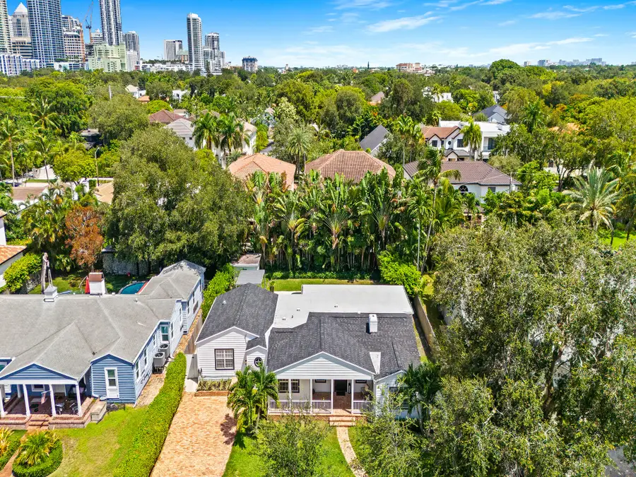 1001 SE 10th Street, Fort Lauderdale, FL 33316 - #2