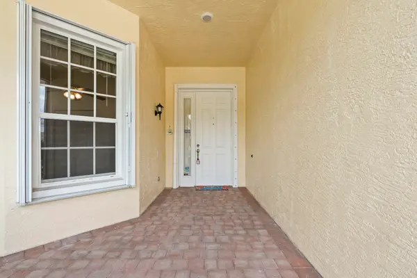 163 NW Pleasant Grove Way, Port St Lucie, FL 34986