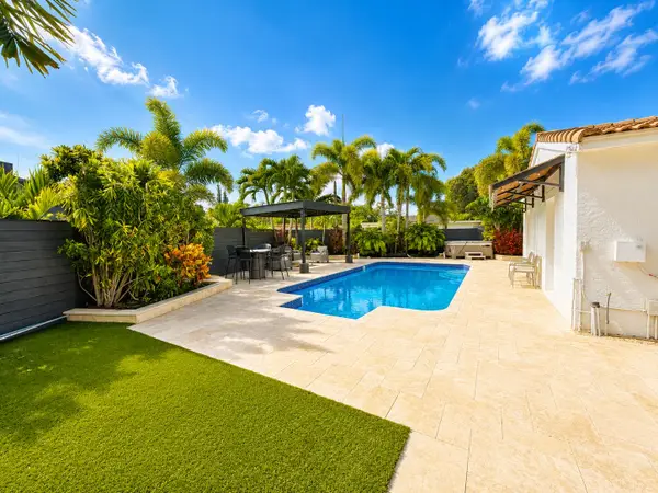 1600 NW 4th Avenue, Fort Lauderdale, FL 33311