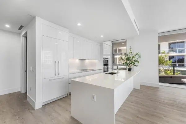 220 Lake Shore Drive #702, Lake Park, FL 33403