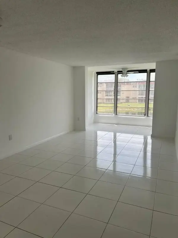 2881 N Pine Island Road #208, Sunrise, FL 33322