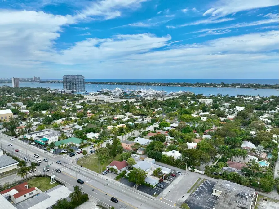 3608 Broadway Avenue, West Palm Beach, FL 33407 - #3