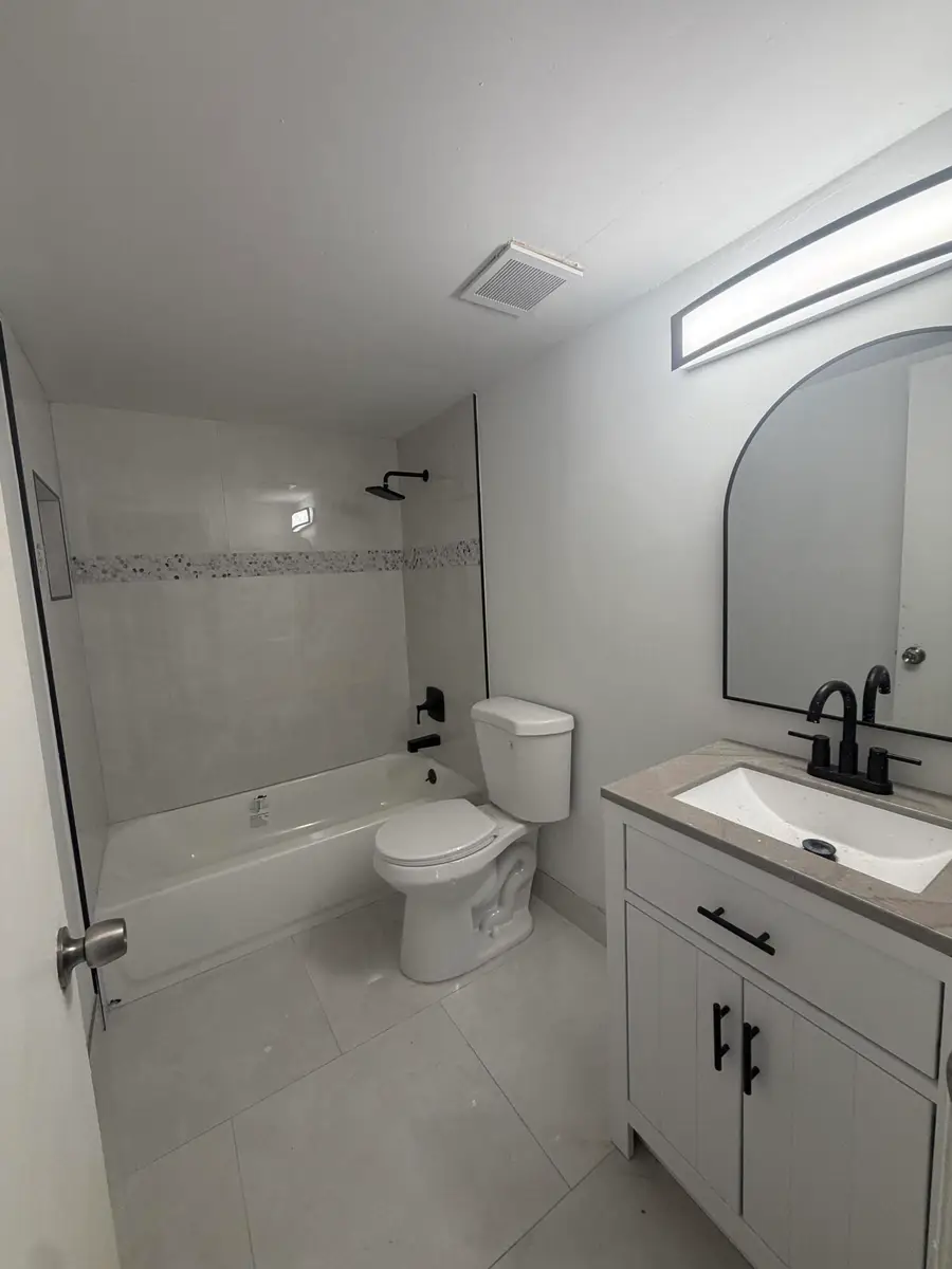 1303 NW 8th Avenue, Fort Lauderdale, FL 33311 - #2