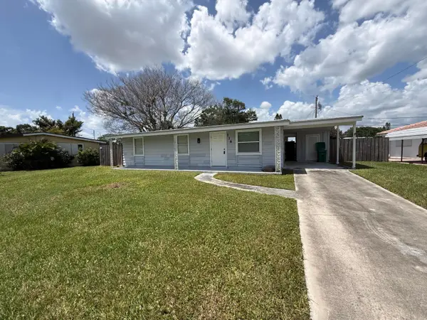 116 SE Camino Street, Port St Lucie, FL 34952