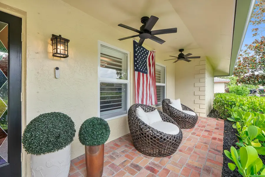 8520 NW 29th Drive, Coral Springs, FL 33065 - #3