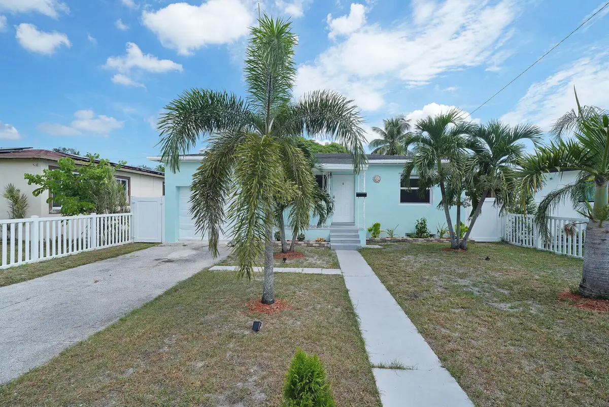 2517 Rodman Street, Hollywood, FL 33020 - #1