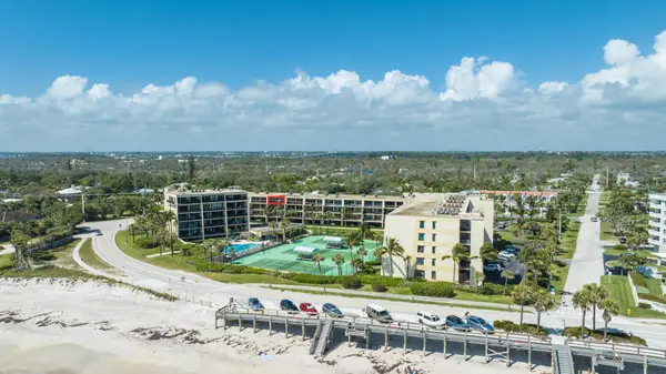 3939 Ocean Drive #408C, Vero Beach, FL 32963