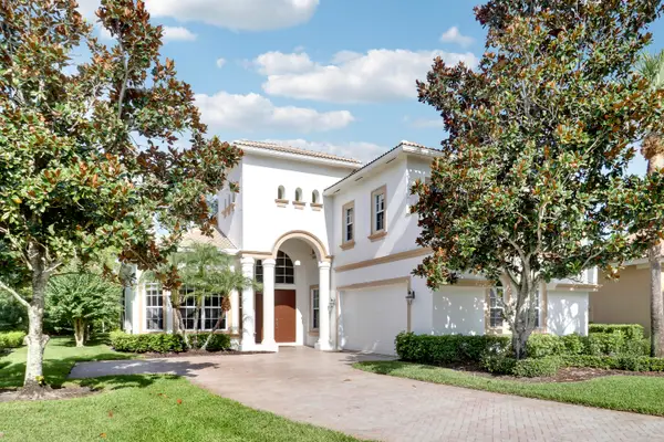 8605 Tompson Point Road, Port St Lucie, FL 34986