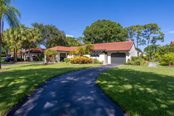 21680 Tall Palm Circle #12-B, Boca Raton, FL 33433