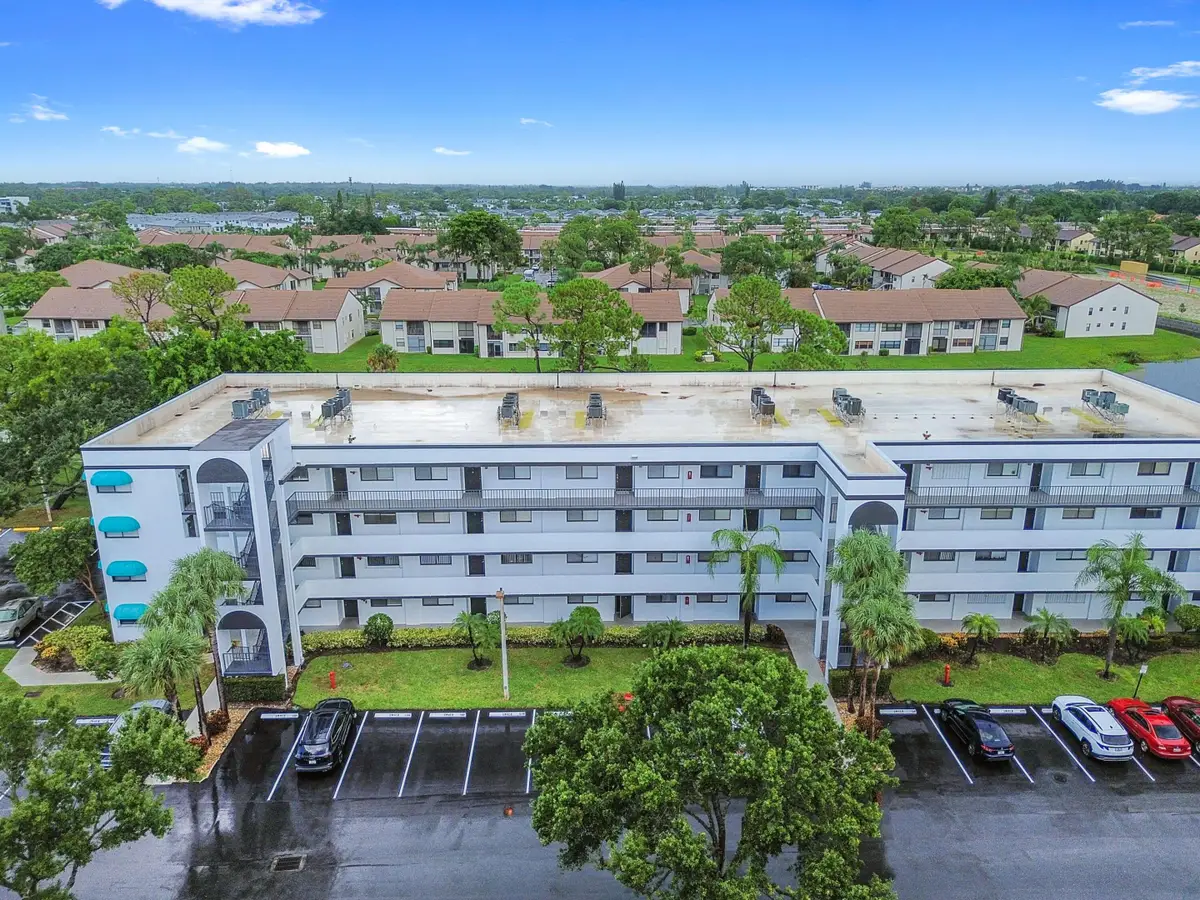 4725 Lucerne Lakes Boulevard E #202, Lake Worth, FL 33467 - #1