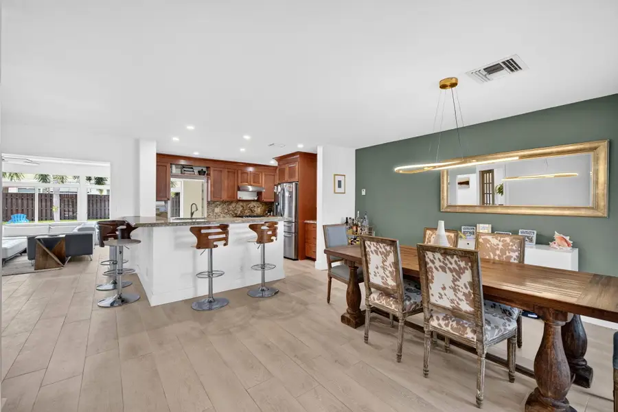 520 SE 14th Street, Pompano Beach, FL 33060 - #2