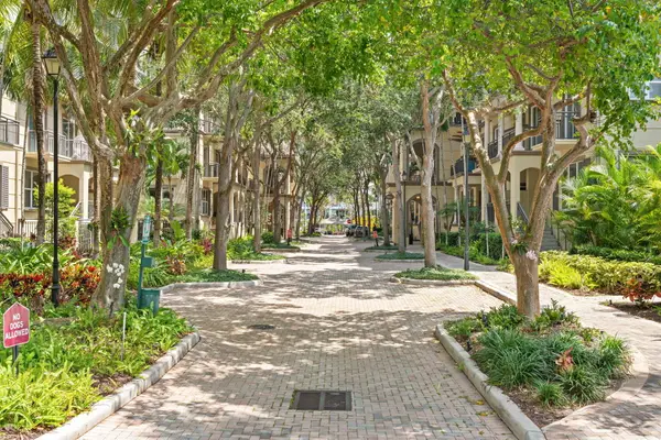 2617 NE 14th Avenue #109, Wilton Manors, FL 33334