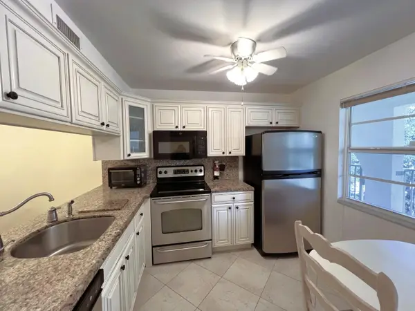 1105 Bahama Bend #A2, Coconut Creek, FL 33066