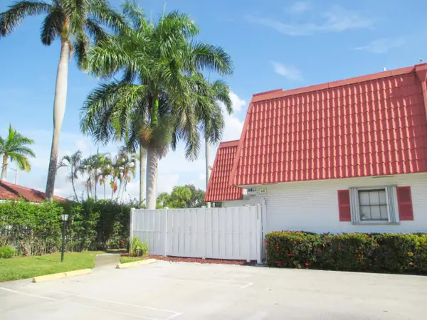 1437 Princeton Lane, Boynton Beach, FL 33426