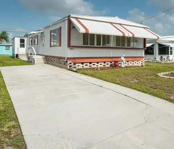 8933 Cypress Street, Boynton Beach, FL 33436