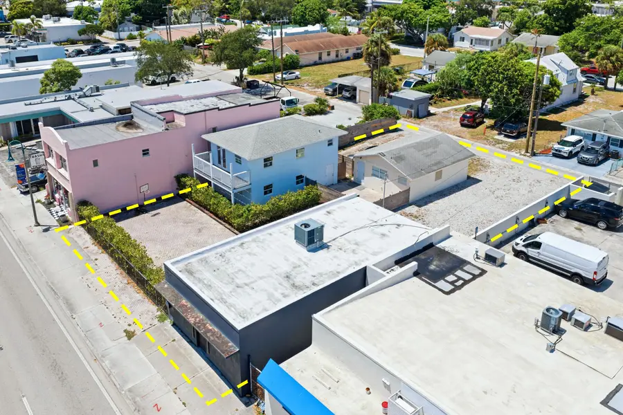 523 N Dixie Highway, Lake Worth Beach, FL 33460 - #2