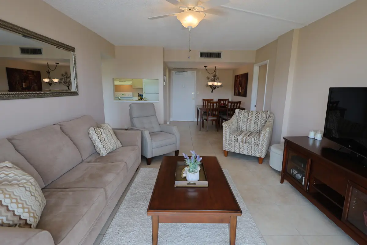 777 S Federal Highway #403, Pompano Beach, FL 33062 - #1