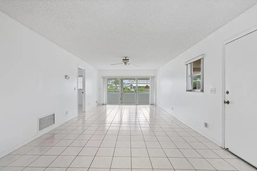 121 Mockingbird Lane, Delray Beach, FL 33445 - #2