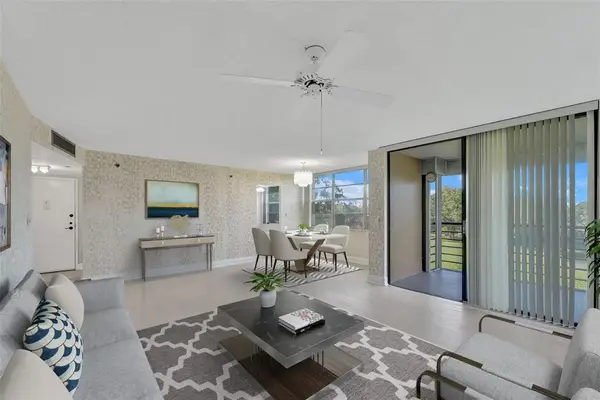 1000 St Charles Place #305, Pembroke Pines, FL 33026