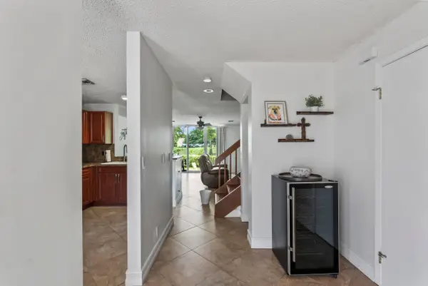 7127 Woodmont Way #7127, Tamarac, FL 33321