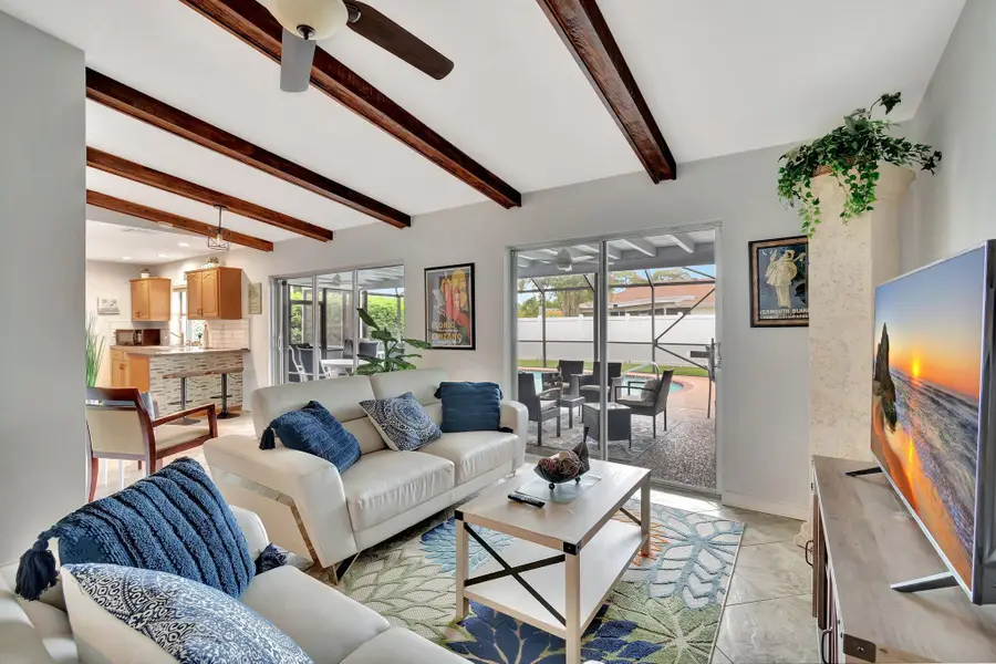 577 SW 24th Avenue, Boynton Beach, FL 33435 - #2