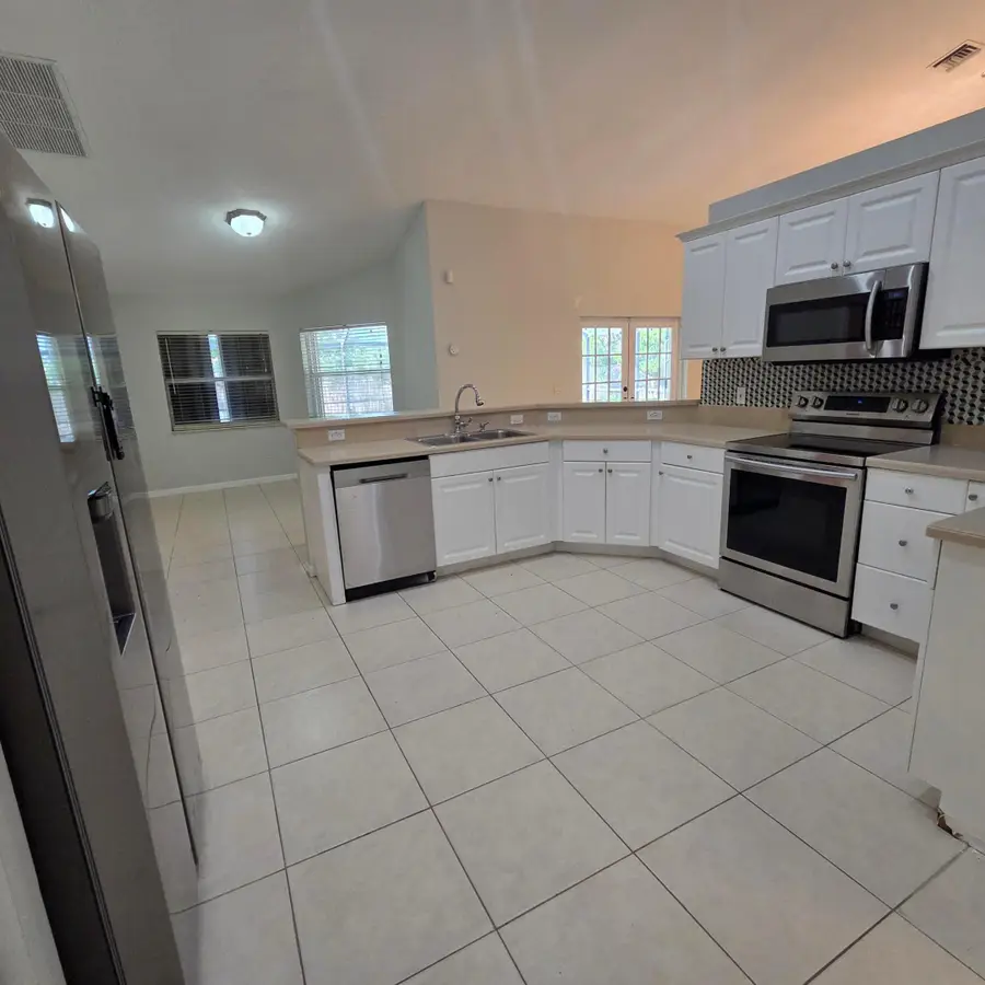 981 SW Mccracken Avenue, Port Saint Lucie, FL 34953 - #2