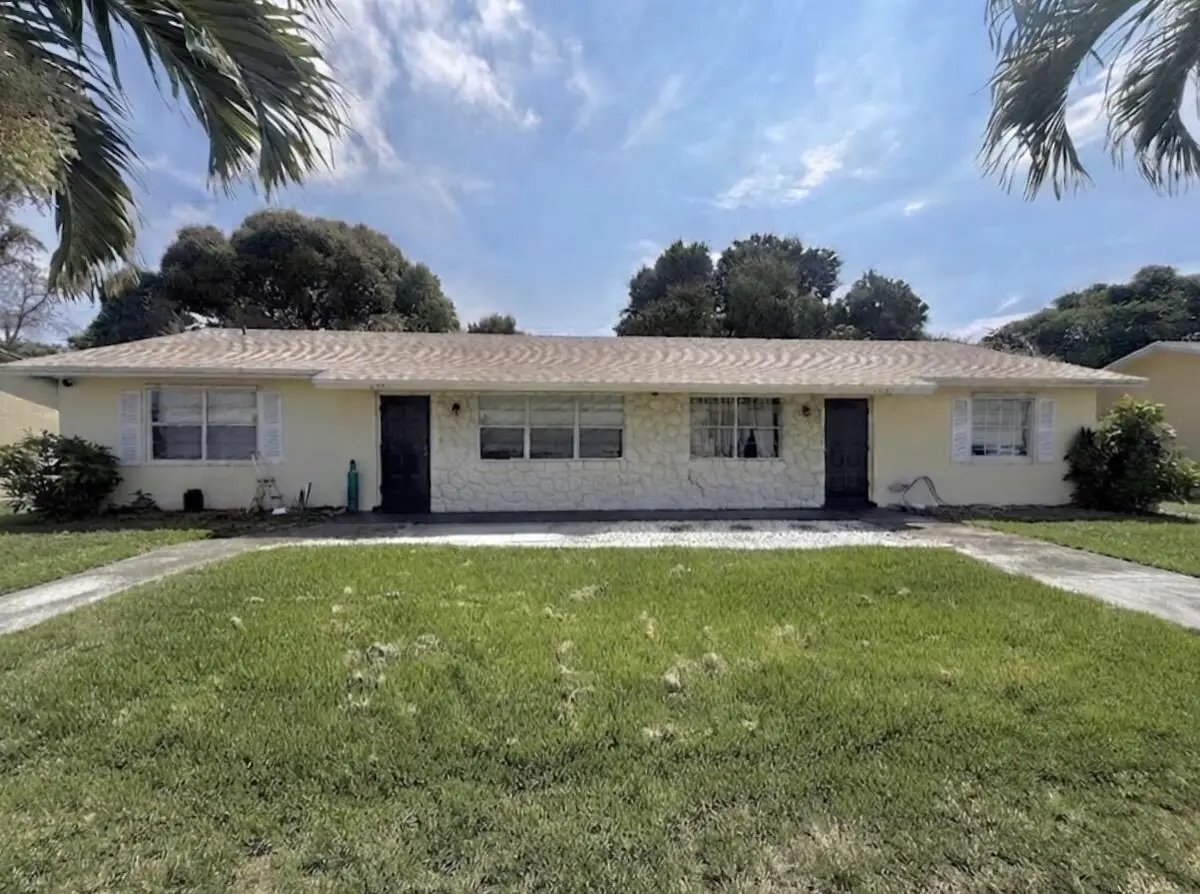 3830 Roan Court E, West Palm Beach, FL 33403 - #1