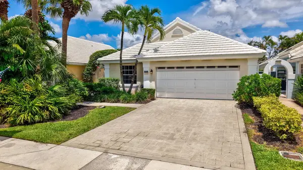 944 Dickens Place, West Palm Beach, FL 33411