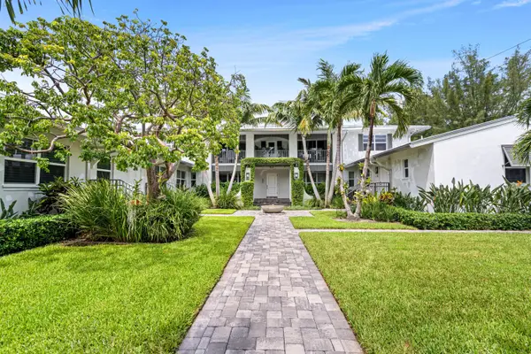 1025 Casuarina Road #7, Delray Beach, FL 33483