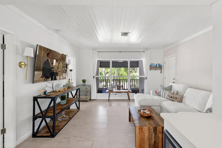 1025 Casuarina Road #7, Delray Beach, FL 33483 - #3