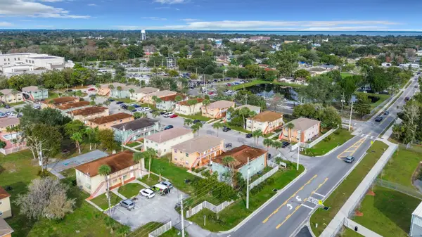 694 Michigan Court #2, St Cloud, FL 34769